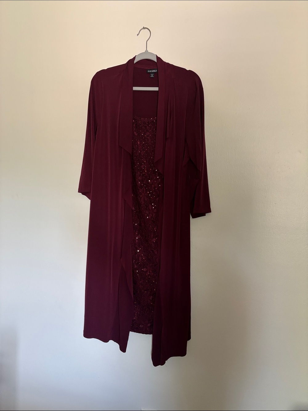 Roz & ALI Burgundy Sequin One-Piece Dress with Duster